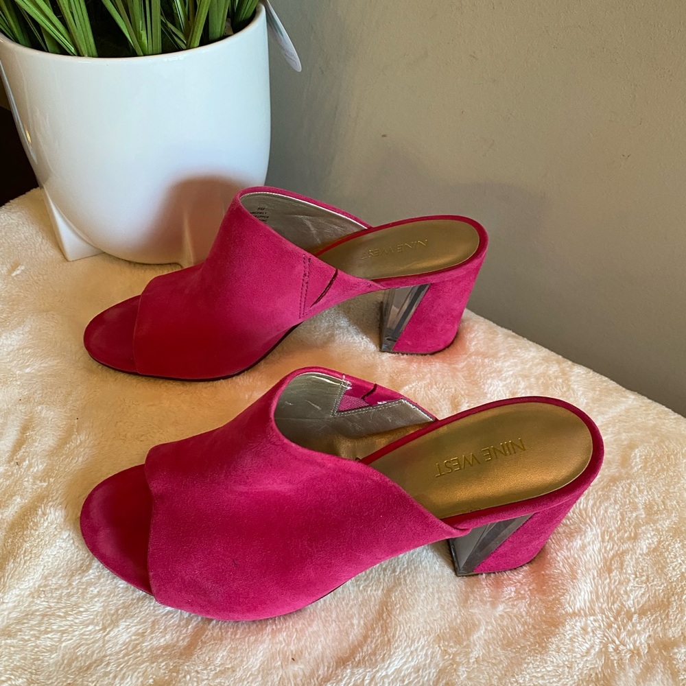 Nine West Fuchsia Suede Mules - Picture 4 of 9